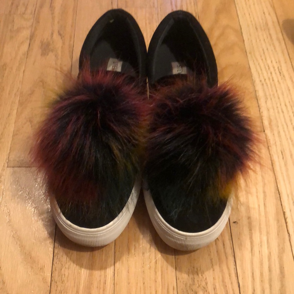 Steve Madden shoes size 6 black and rainbow